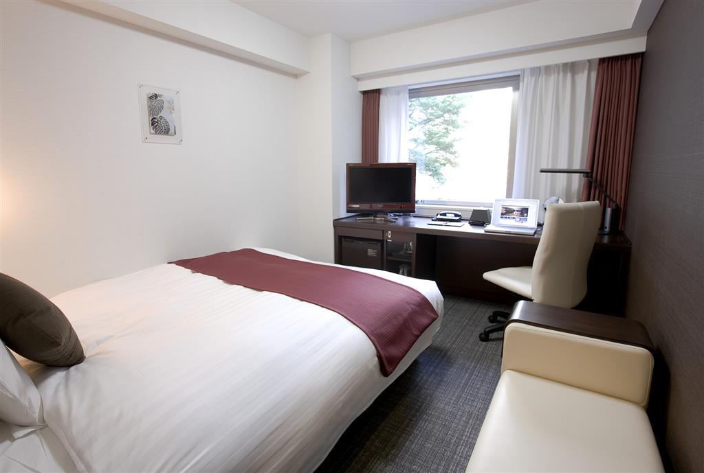 Daiwa Roynet Hotel Shin-Yokohama Йокогама Номер фото